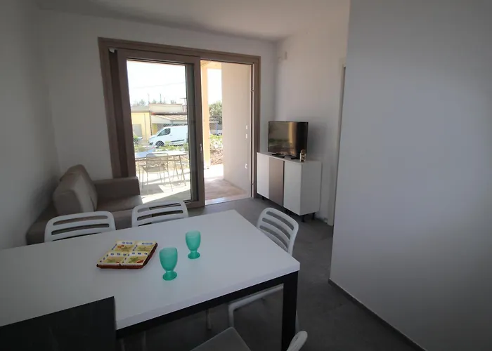 Athesis アパート ロゾリーナ・マーレ